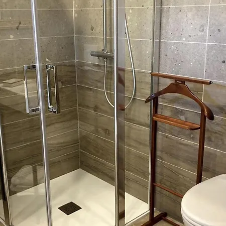 Pres De La Fleche, Adaptee Pmr, Animaux Admis, Petit-dejeuner Inclus - Fr-1-410-475 Bed & Breakfast Cre-sur-Loir