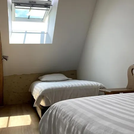 Bed & Breakfast Pres De La Fleche, Adaptee Pmr, Animaux Admis, Petit-dejeuner Inclus - Fr-1-410-475 Cre-sur-Loir