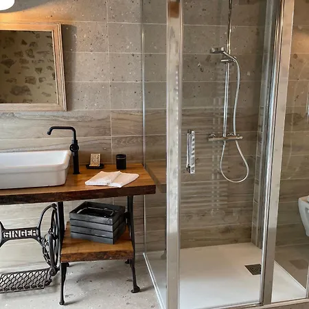 Pres De La Fleche, Adaptee Pmr, Animaux Admis, Petit-dejeuner Inclus - Fr-1-410-475