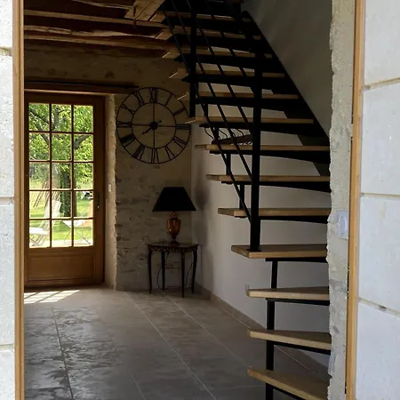 Bed & Breakfast Pres De La Fleche, Adaptee Pmr, Animaux Admis, Petit-dejeuner Inclus - Fr-1-410-475