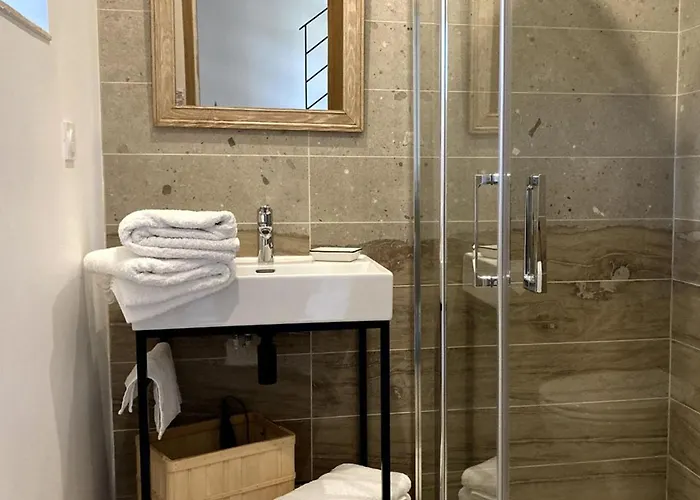 Pres De La Fleche, Adaptee Pmr, Animaux Admis, Petit-dejeuner Inclus - Fr-1-410-475 * Cre-sur-Loir