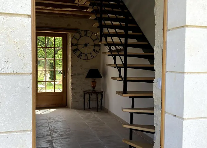 Bed & Breakfast Pres De La Fleche, Adaptee Pmr, Animaux Admis, Petit-dejeuner Inclus - Fr-1-410-475