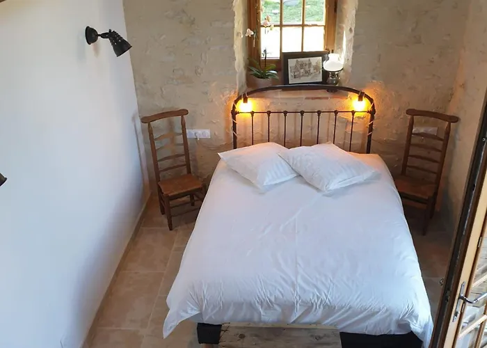 Bed & Breakfast Pres De La Fleche, Adaptee Pmr, Animaux Admis, Petit-dejeuner Inclus - Fr-1-410-475