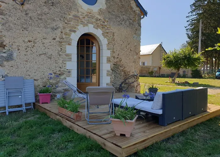 Pres De La Fleche, Adaptee Pmr, Animaux Admis, Petit-dejeuner Inclus - Fr-1-410-475 Bed & Breakfast